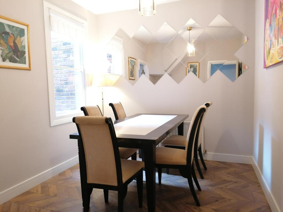 בלפסט Stunning 3 Bedroom Townhouse In The Heart Of City מראה חיצוני תמונה